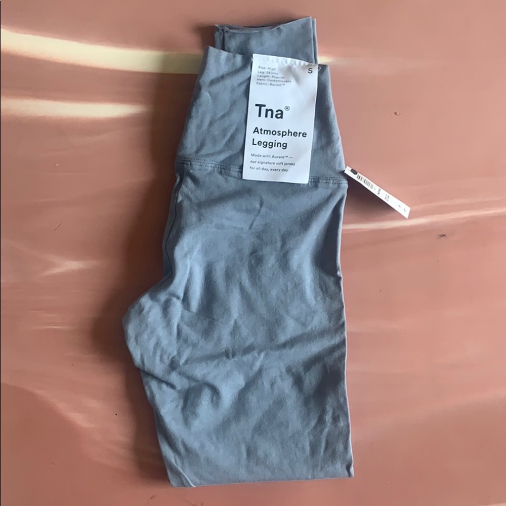 Aritzia Tna Atmosphere leggings NWT